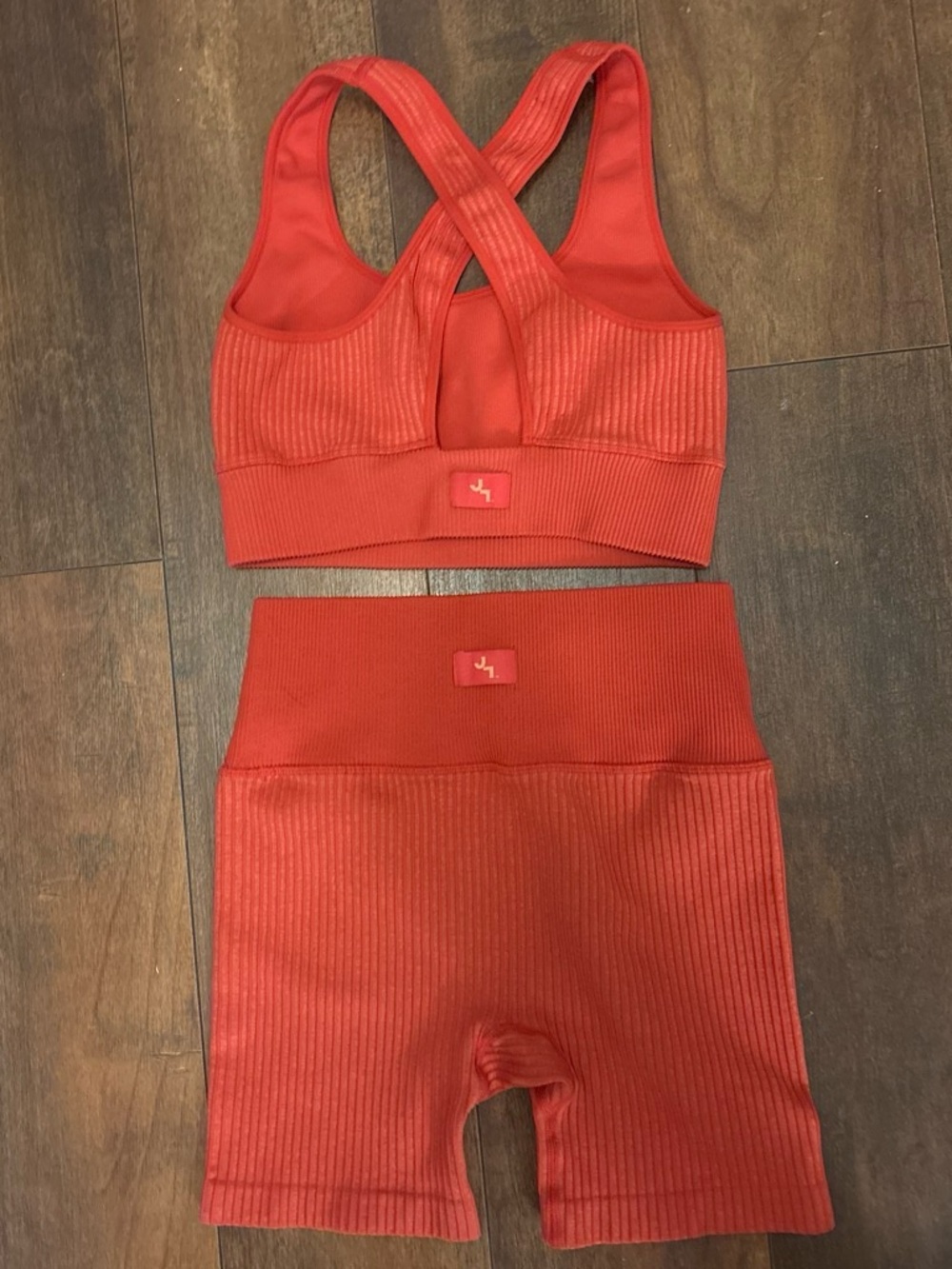 JoyLab Ribbed Orange Cross-Back Sports Bra & High-Waist Shorts Set - Picture 2 of 3